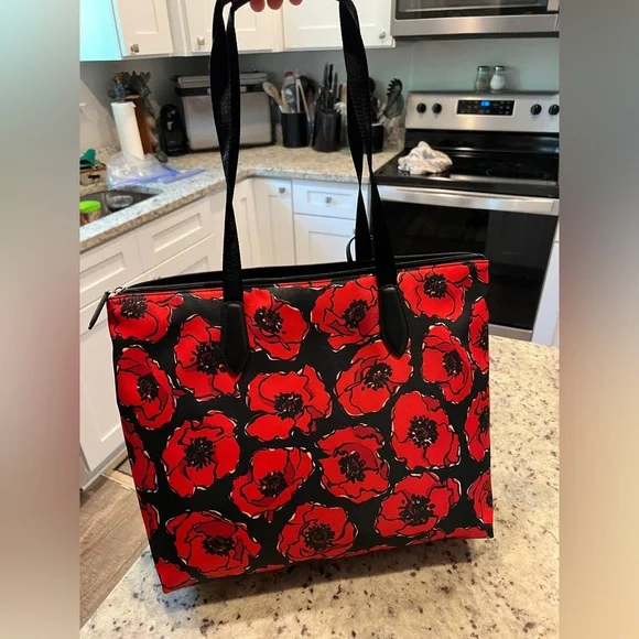 Kate Spade Mel Poppy Printed Packable Tote - Picture 4 of 10